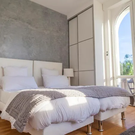 Close Croisette-modern-a/c-congress-beaches Apartment Cannes