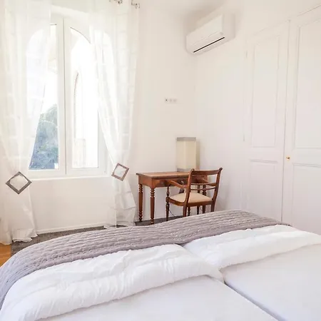 Close Croisette-modern-a/c-congress-beaches Lejlighed