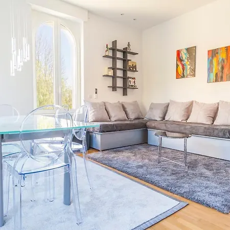 Close Croisette-modern-a/c-congress-beaches Lejlighed *