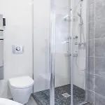 Close Croisette-modern-a/c-congress-beaches *